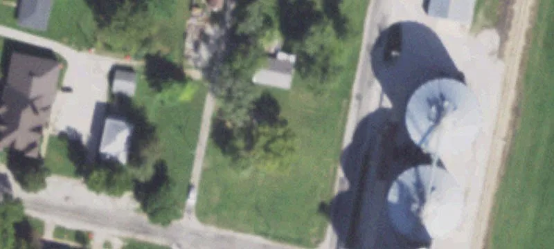 325 Frnt St