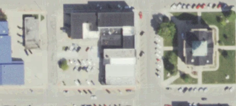 9 Main St