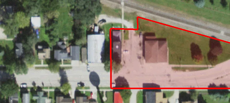 403 Main St