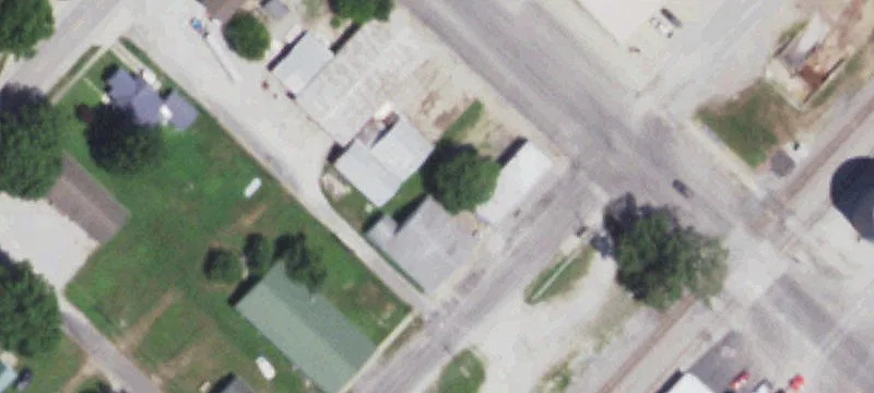 106 Railroad St