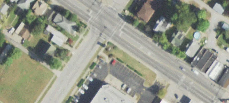 10th At Market St