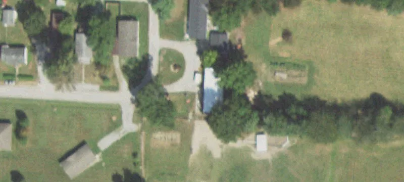 413 Walnut SE St