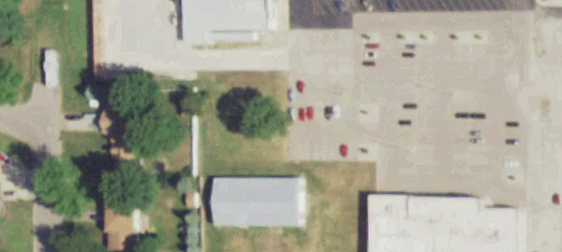 1916 Main St