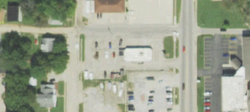 215 Broadway Ave