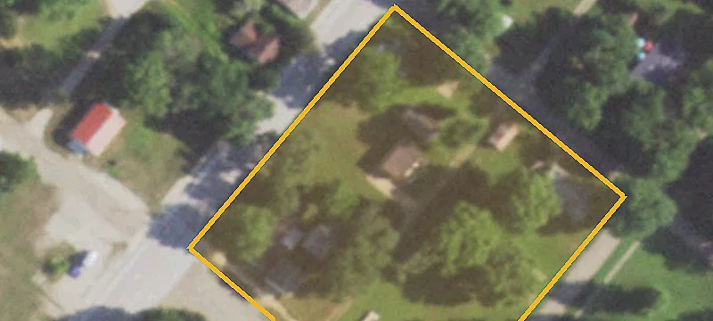 107 Oak St