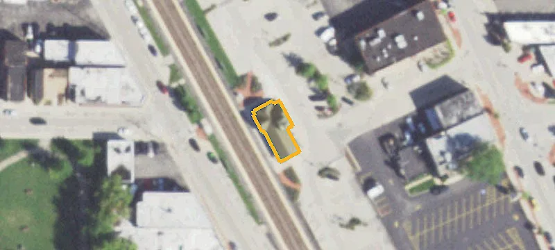 317 Grn Bay Rd