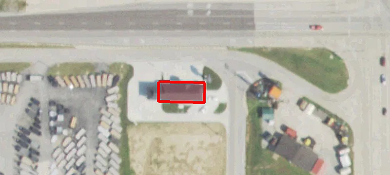 107 Commercial Dr