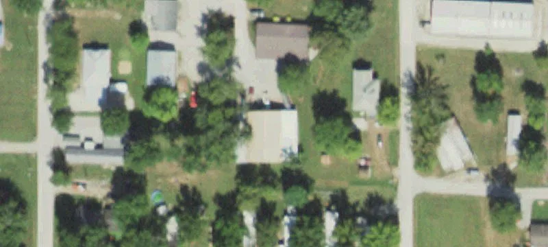 1325 Kinmundy Rd