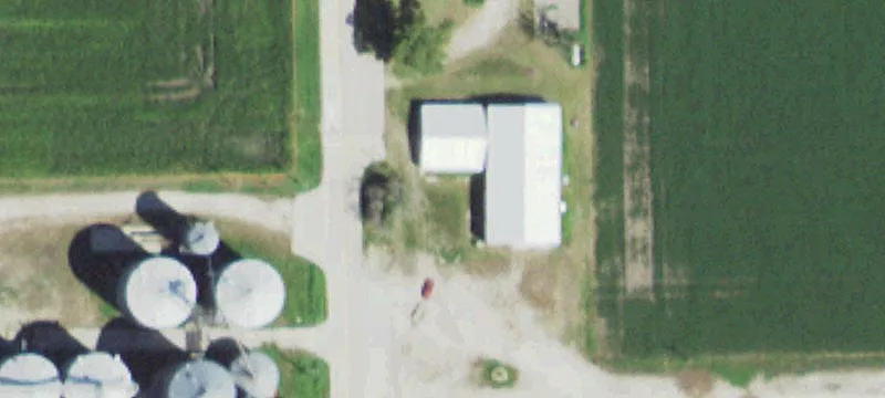 32597 3300th E Rd