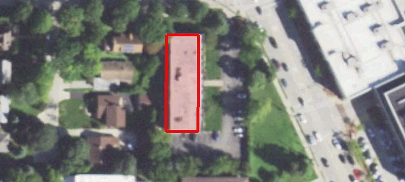 696 Elm Pl