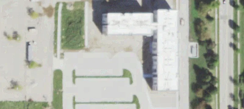 939 Main St