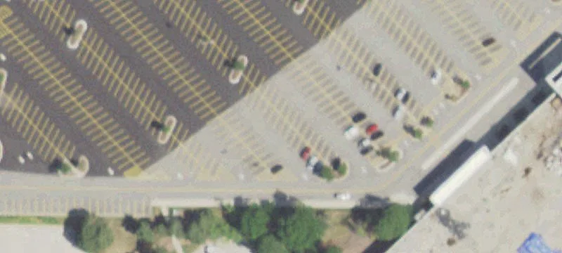 3 Woodfield Mall