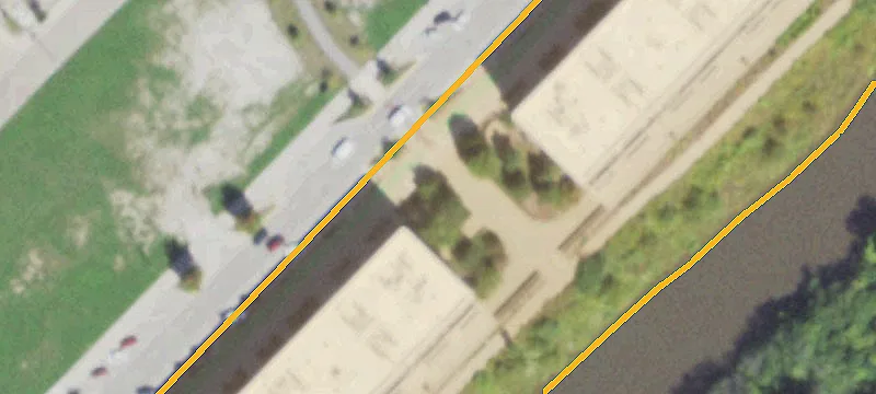 160 Riv St1-108