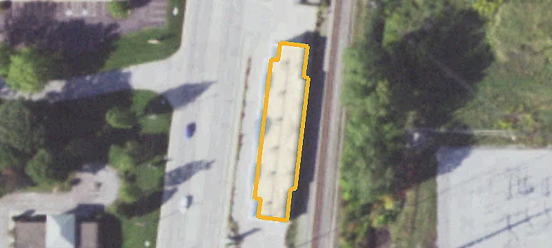 2106 Neil St