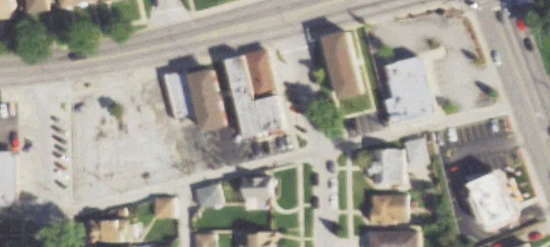 8827 Grand Ave