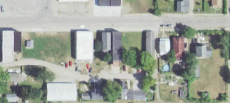 127 4th St