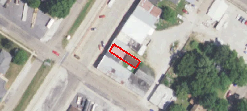 104 Broadway St