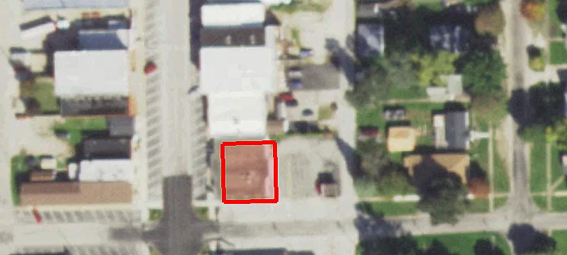 122 Main St