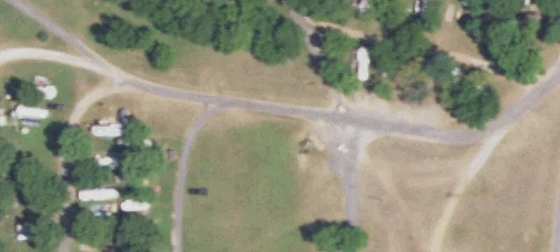 23049 Us Hwy 136