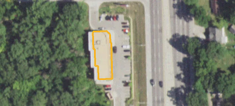 236 En Ave, Unit 83