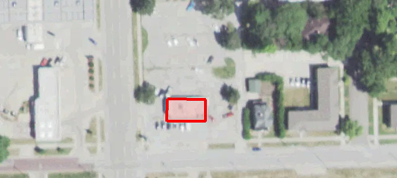 901 Main St