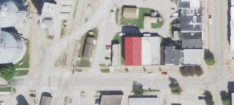 128 Main St