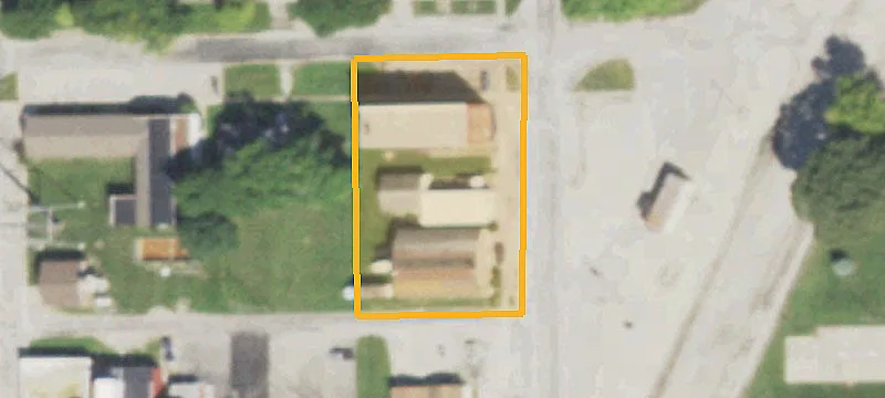 120 Maple St
