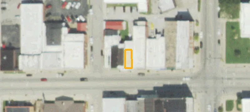 118 Main St