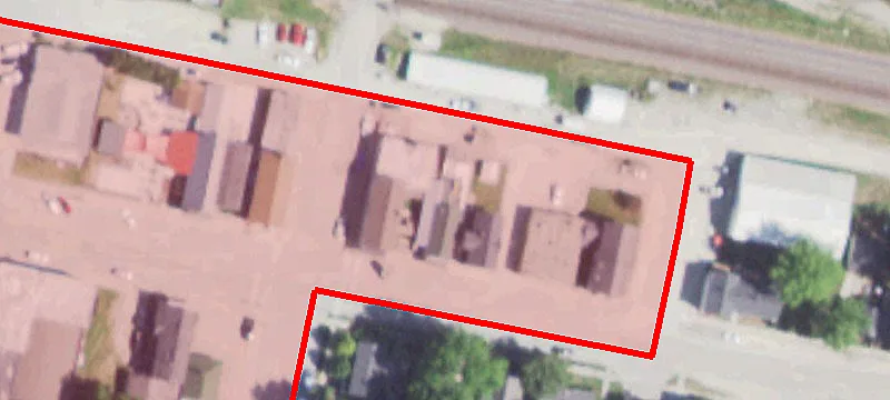 309 Main St