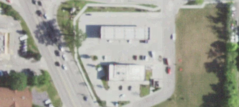 3233 Grand Ave