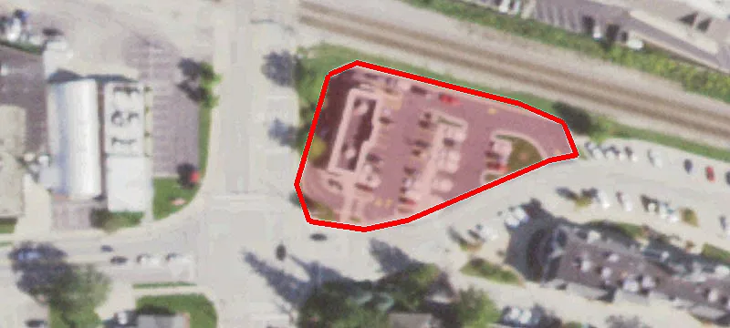 10 Main St