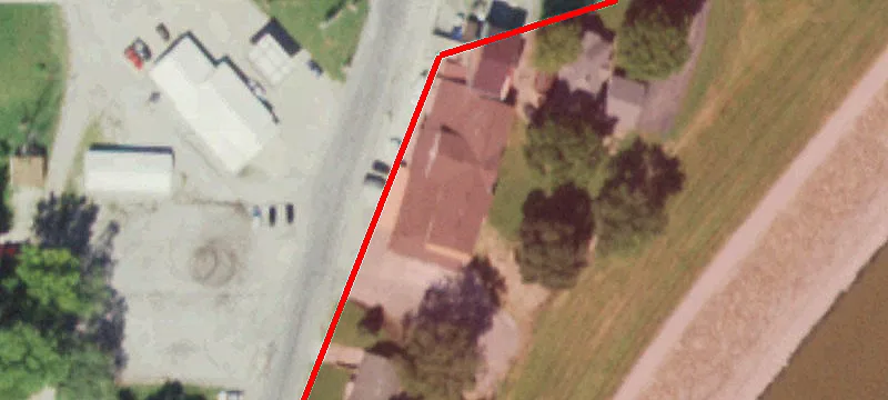 710 Main St