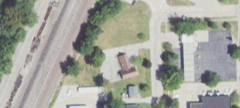 1305 Madison St
