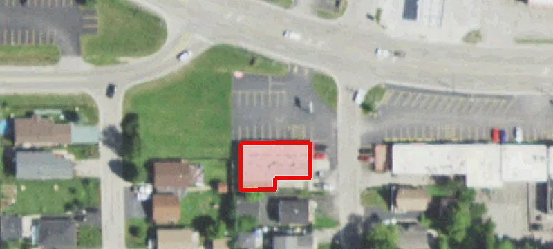 913 Rollins Rd
