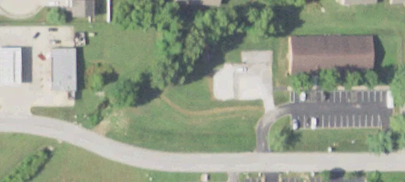 2221 Country Rd