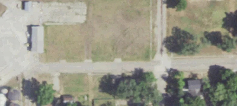 802 Tinkham St