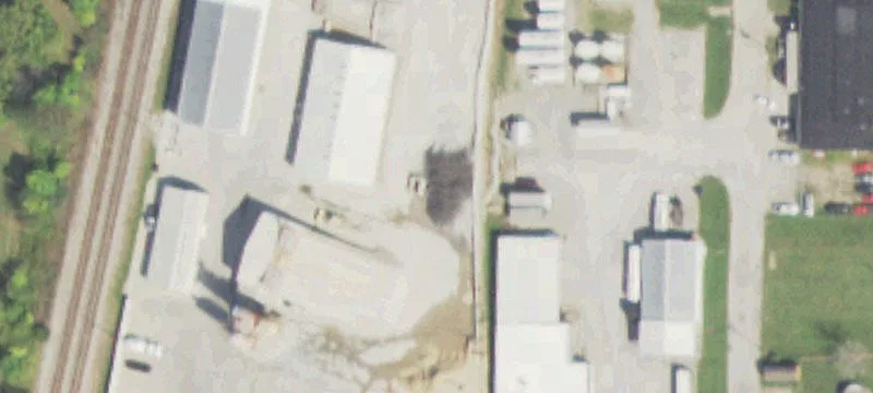 100 Rhodes St