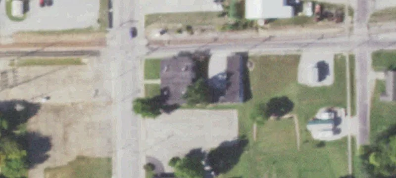 300 Van Buren St