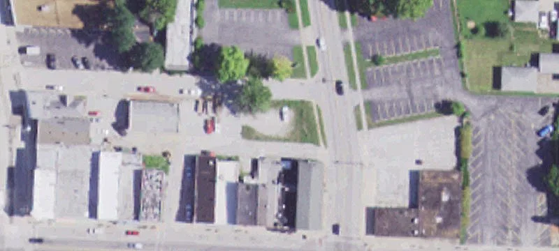 1700 Main St