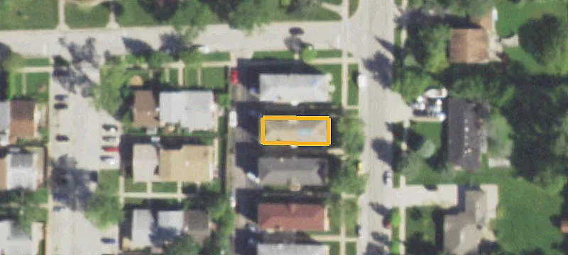 9116 Cumberland Ave