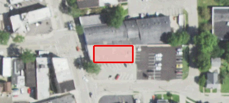 945 Main St