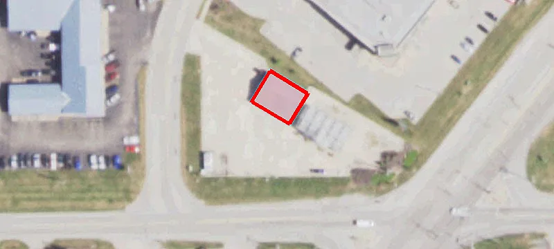 100 Illini Blvd