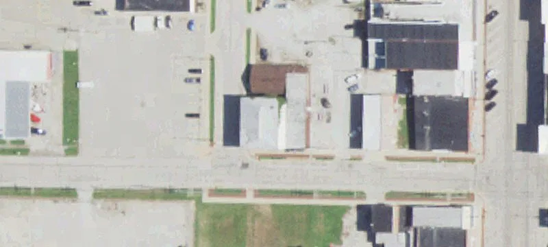 123 Edwards St