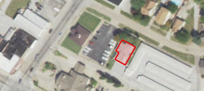 100 Vienna St