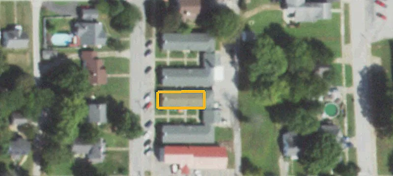 402 Spg St