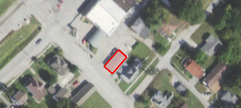 106 Cross St
