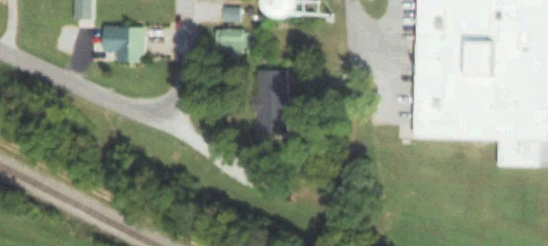 226 Ee Ave