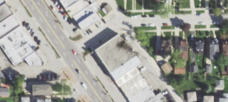 8121 Milwaukee Ave
