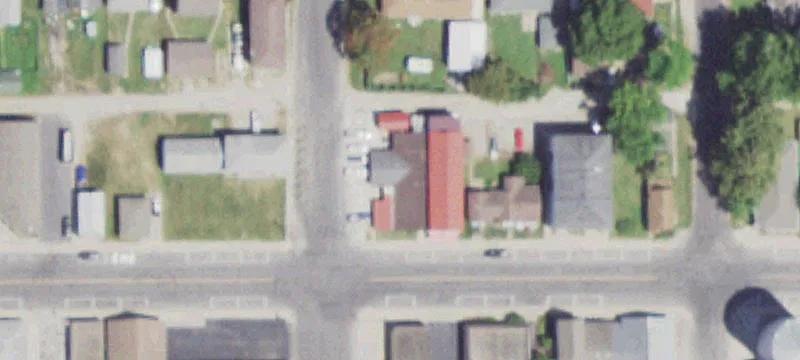 304 Main St
