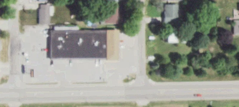 12121 Farmington Rd